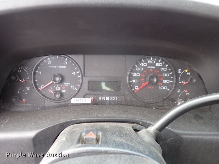 image for item DK4509 2006 Ford F250 Super Duty  utility bed pickup truck