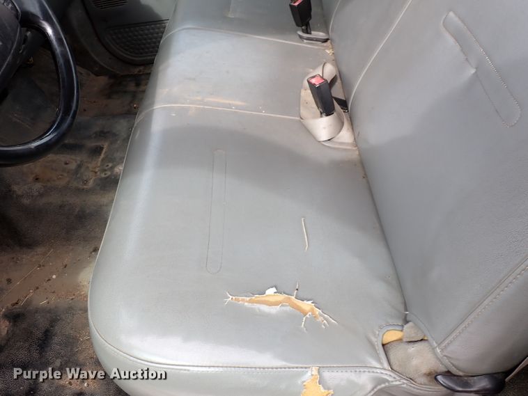 image for item DK4509 2006 Ford F250 Super Duty  utility bed pickup truck