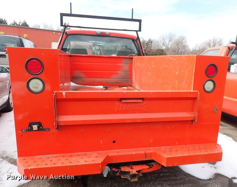 image for item DK4509 2006 Ford F250 Super Duty  utility bed pickup truck