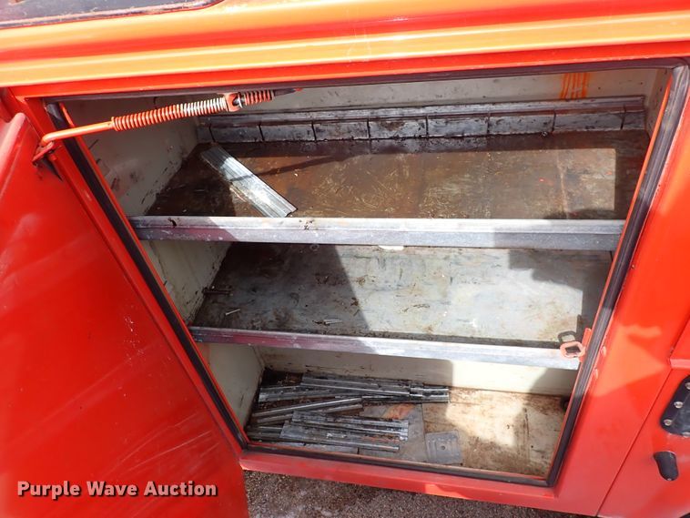 image for item DK4509 2006 Ford F250 Super Duty  utility bed pickup truck