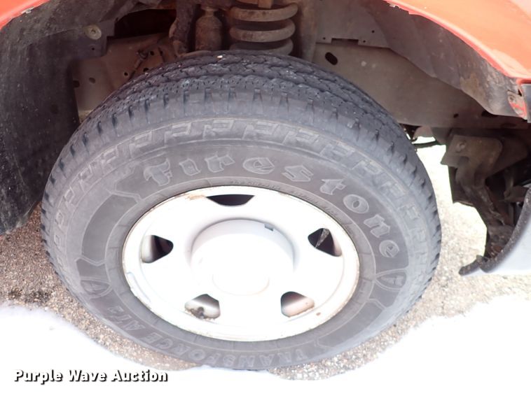 image for item DK4509 2006 Ford F250 Super Duty  utility bed pickup truck