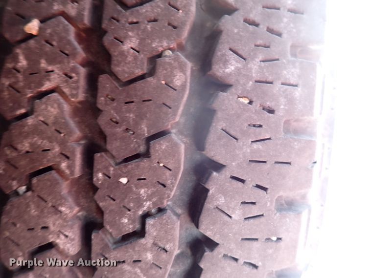 image for item DK4509 2006 Ford F250 Super Duty  utility bed pickup truck