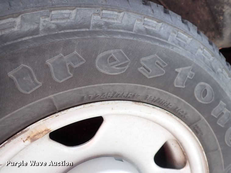 image for item DK4509 2006 Ford F250 Super Duty  utility bed pickup truck