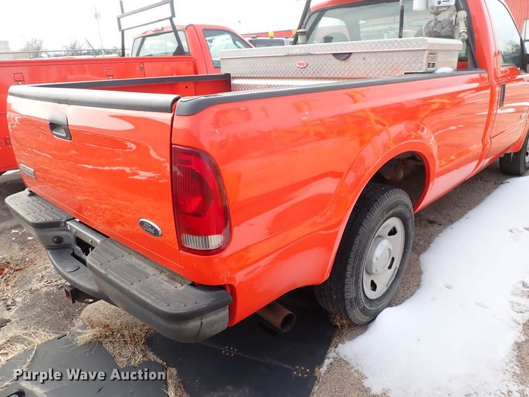 image for item DK4510 2006 Ford F250 Super Duty  pickup truck
