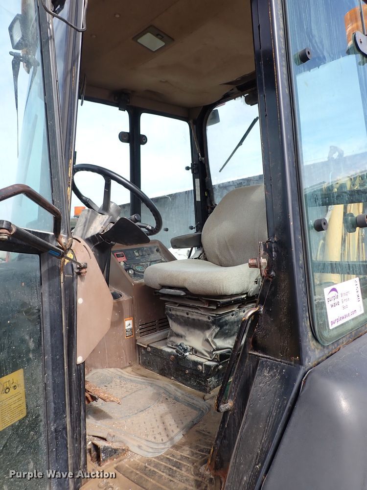 image for item DK4512 1997 John Deere 310E  backhoe