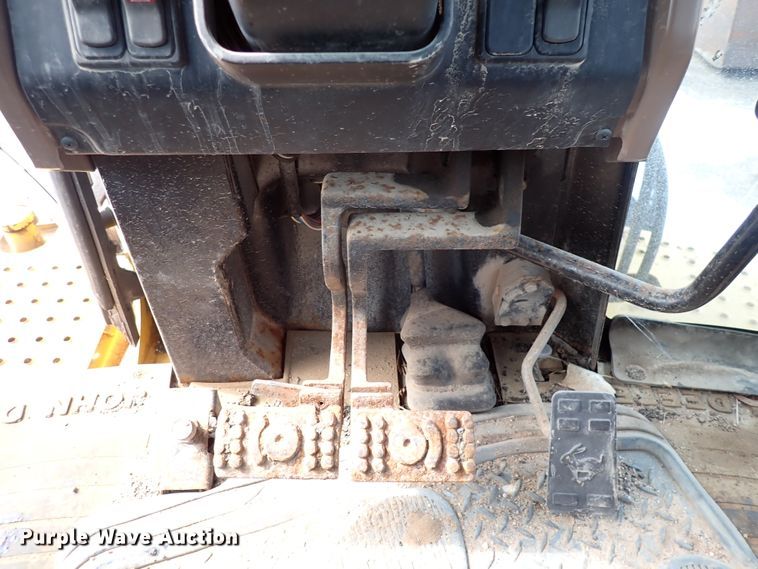 image for item DK4512 1997 John Deere 310E  backhoe