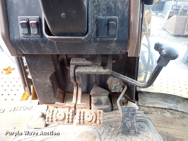 image for item DK4512 1997 John Deere 310E  backhoe