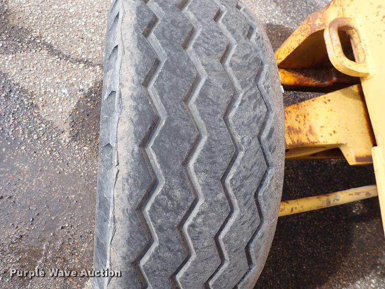 image for item DK4512 1997 John Deere 310E  backhoe