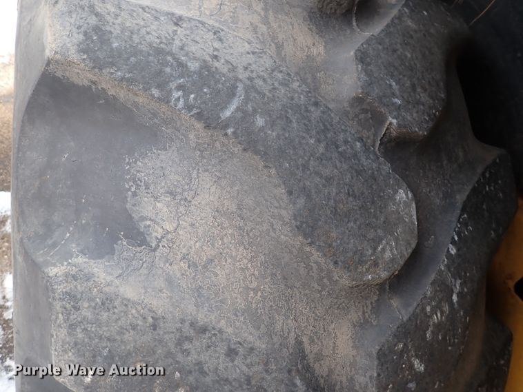 image for item DK4512 1997 John Deere 310E  backhoe