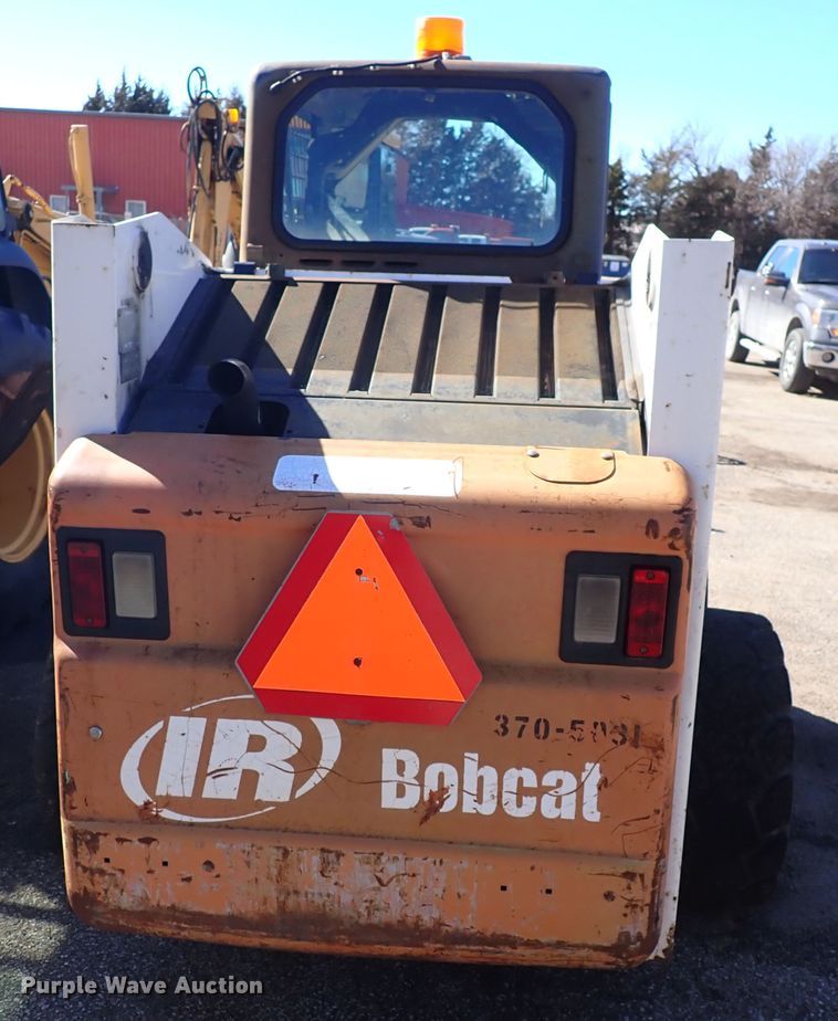 image for item DK4513 2001 Bobcat 863  skid steer loader