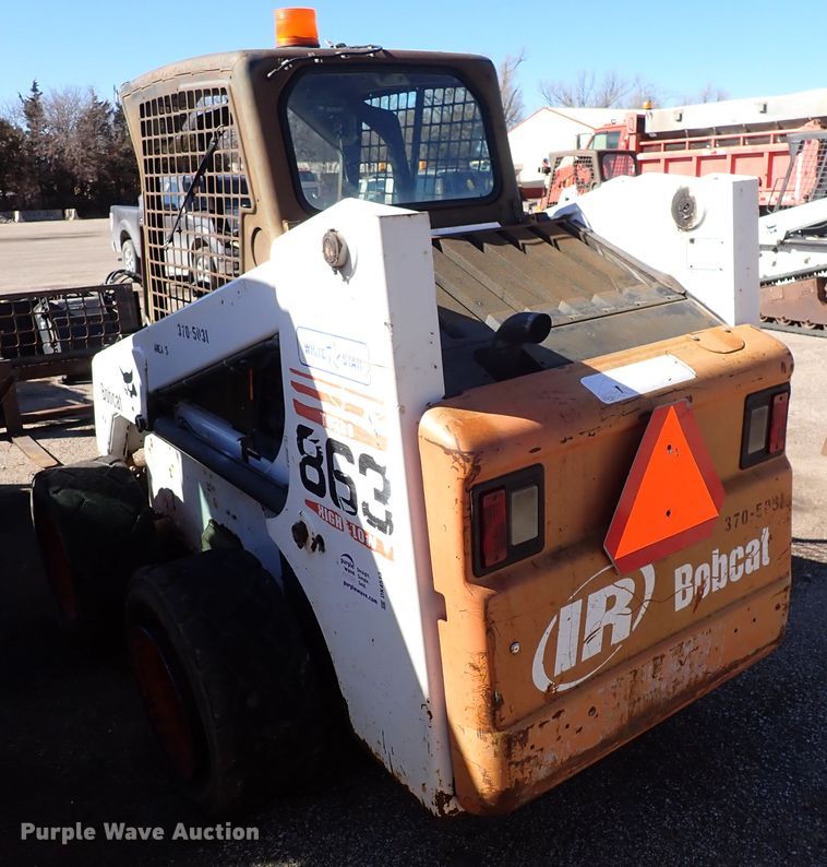 image for item DK4513 2001 Bobcat 863  skid steer loader