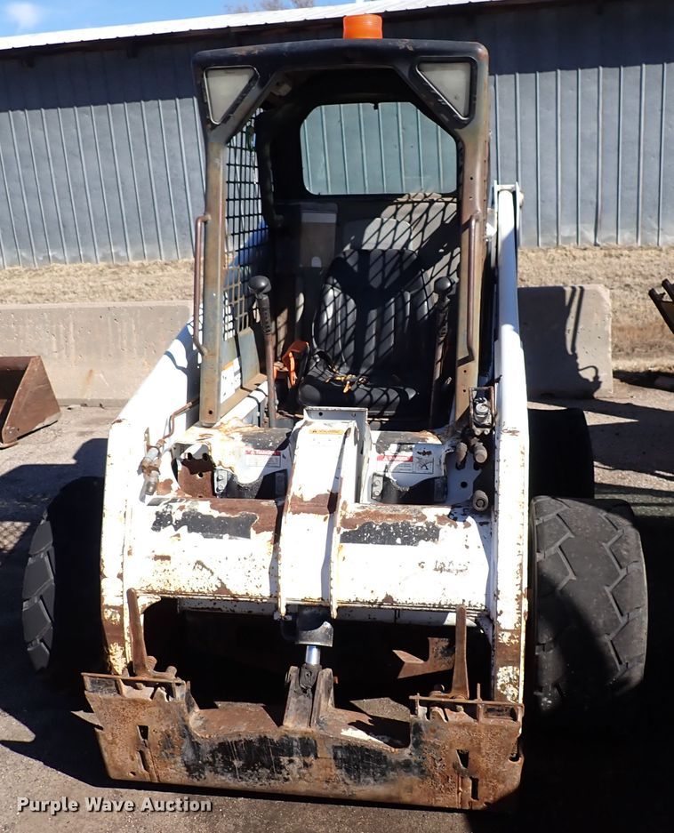 image for item DK4513 2001 Bobcat 863  skid steer loader
