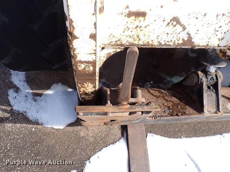 image for item DK4513 2001 Bobcat 863  skid steer loader