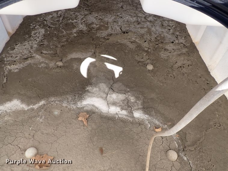 image for item DK4518 2001 Sprayer Specialties Brinemaker 26 salt brine maker