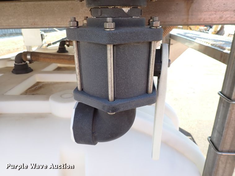 image for item DK4518 2001 Sprayer Specialties Brinemaker 26 salt brine maker