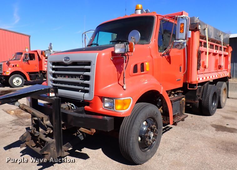image for item DK4519 2003 Sterling LT7501  dump truck
