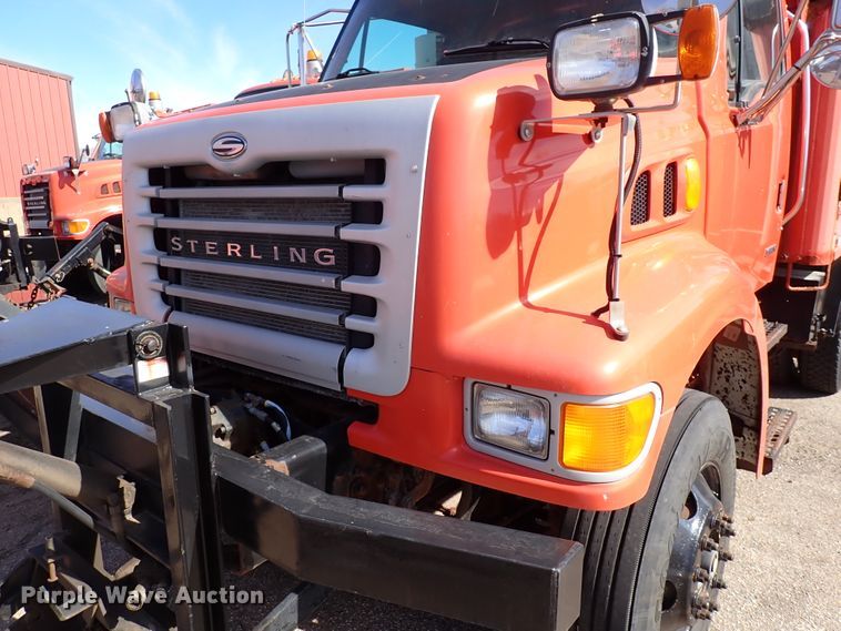 image for item DK4519 2003 Sterling LT7501  dump truck