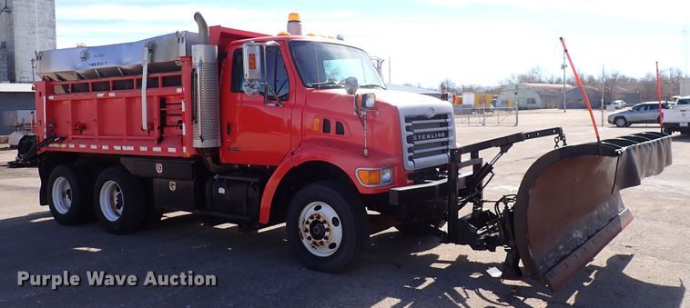 image for item DK4520 2003 Sterling LT7501  dump truck