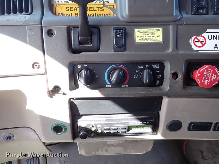 image for item DK4520 2003 Sterling LT7501  dump truck