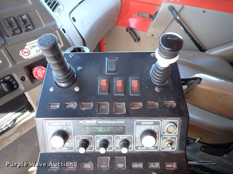 image for item DK4520 2003 Sterling LT7501  dump truck