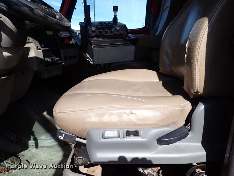 image for item DK4520 2003 Sterling LT7501  dump truck