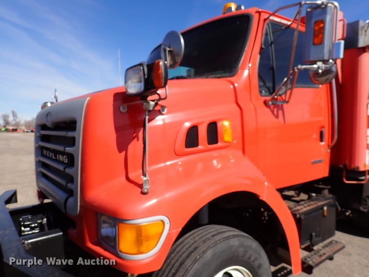 image for item DK4520 2003 Sterling LT7501  dump truck