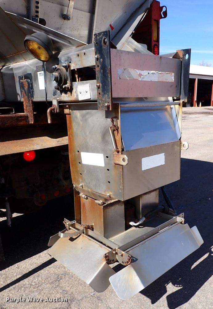 image for item DK4520 2003 Sterling LT7501  dump truck