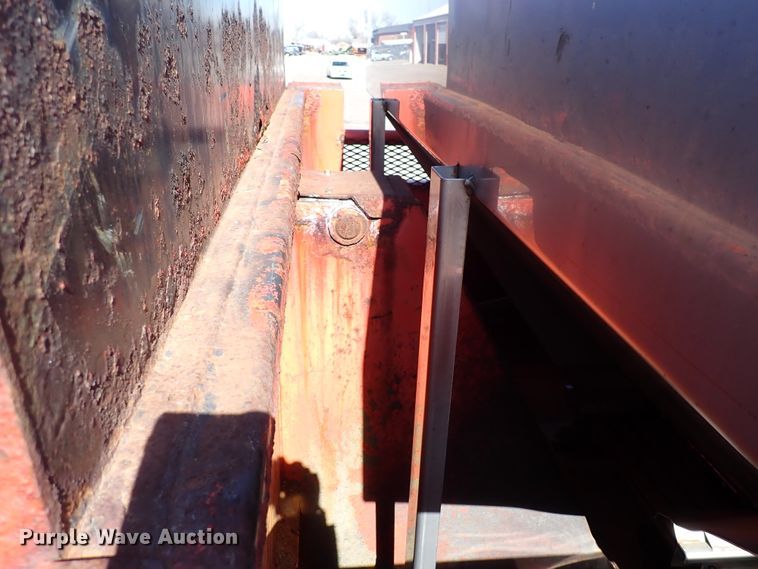 image for item DK4520 2003 Sterling LT7501  dump truck