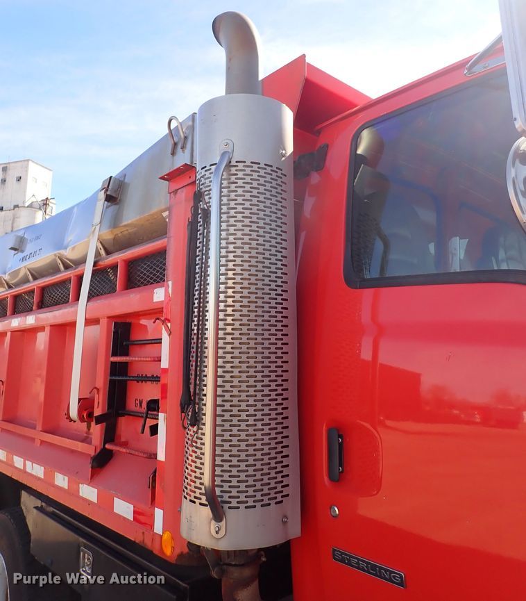 image for item DK4520 2003 Sterling LT7501  dump truck