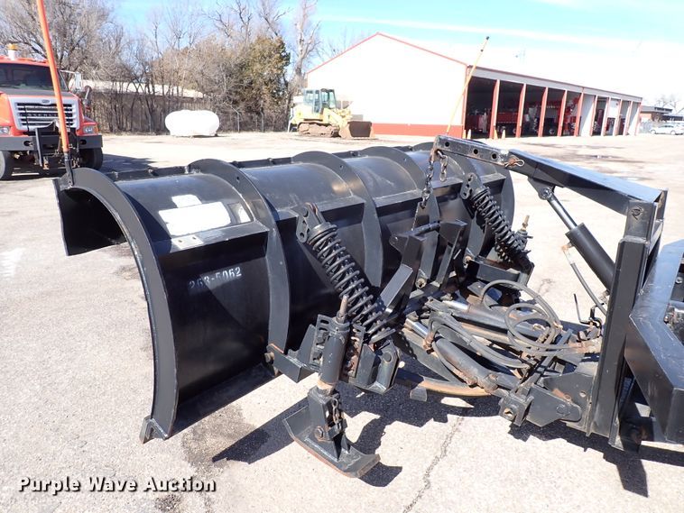 image for item DK4520 2003 Sterling LT7501  dump truck