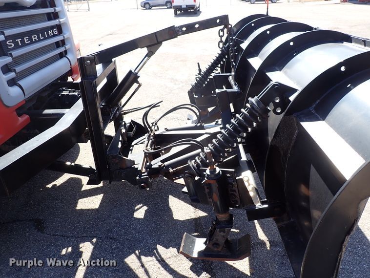 image for item DK4520 2003 Sterling LT7501  dump truck