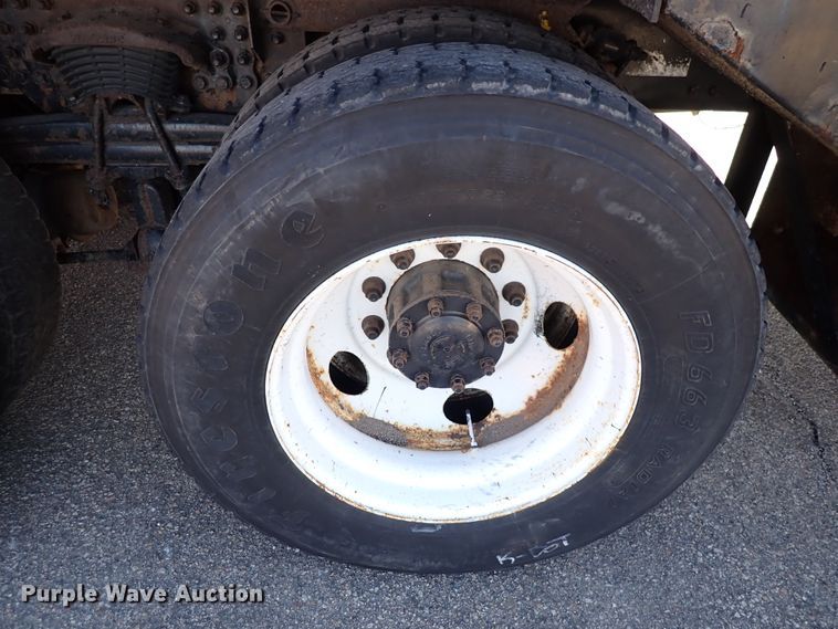 image for item DK4520 2003 Sterling LT7501  dump truck