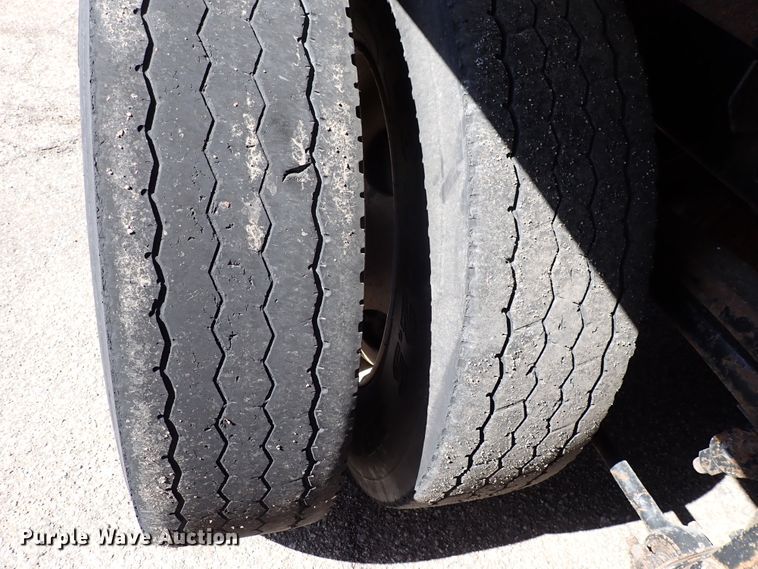 image for item DK4520 2003 Sterling LT7501  dump truck