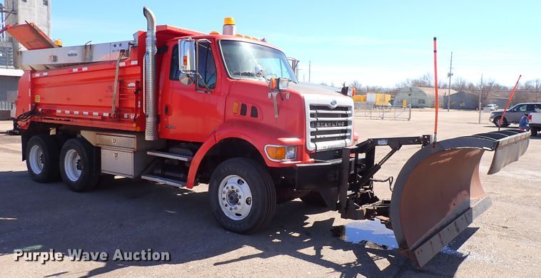 image for item DK4521 2003 Sterling LT7500  dump truck