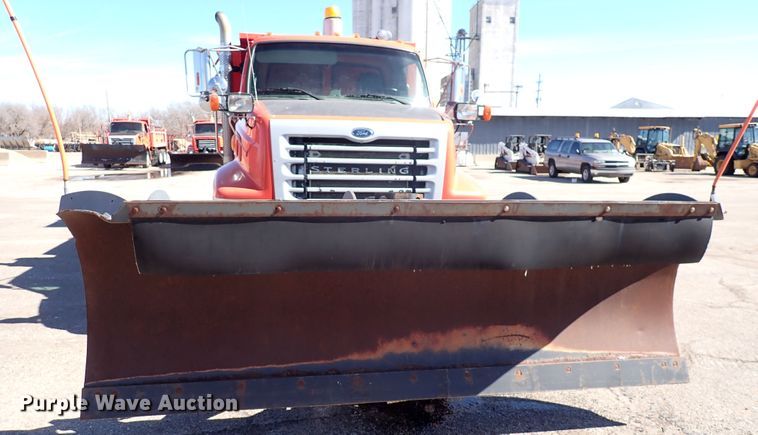 image for item DK4521 2003 Sterling LT7500  dump truck