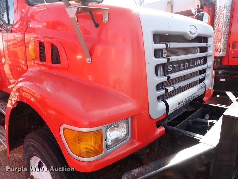 image for item DK4521 2003 Sterling LT7500  dump truck