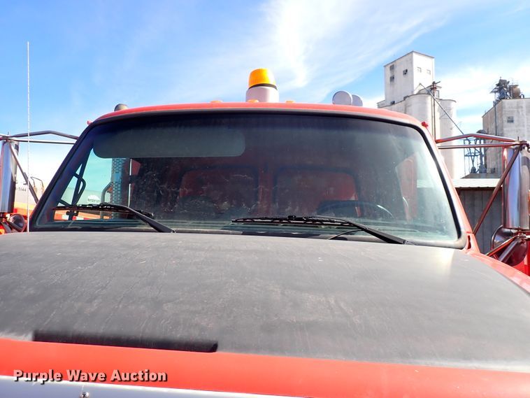 image for item DK4521 2003 Sterling LT7500  dump truck