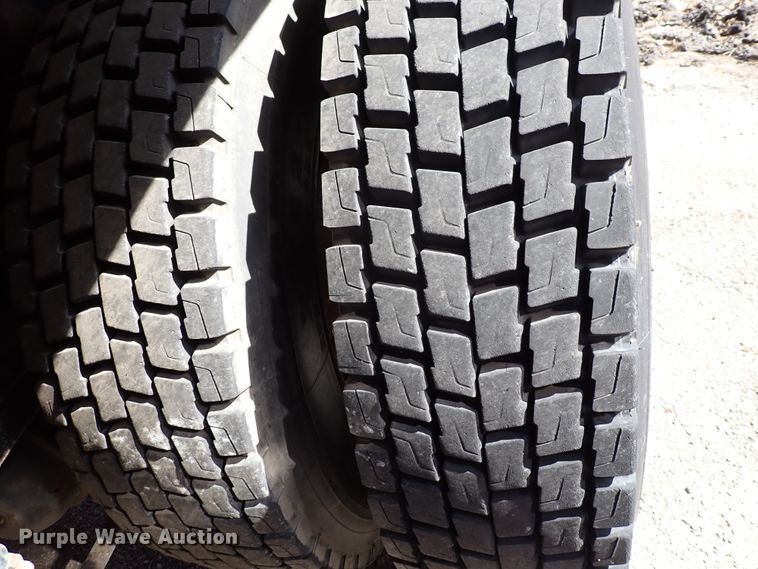 image for item DK4521 2003 Sterling LT7500  dump truck