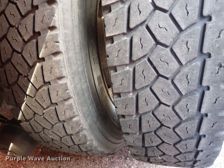 image for item DK4521 2003 Sterling LT7500  dump truck