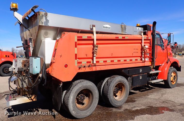 image for item DK4522 2006 Sterling LT7500  dump truck