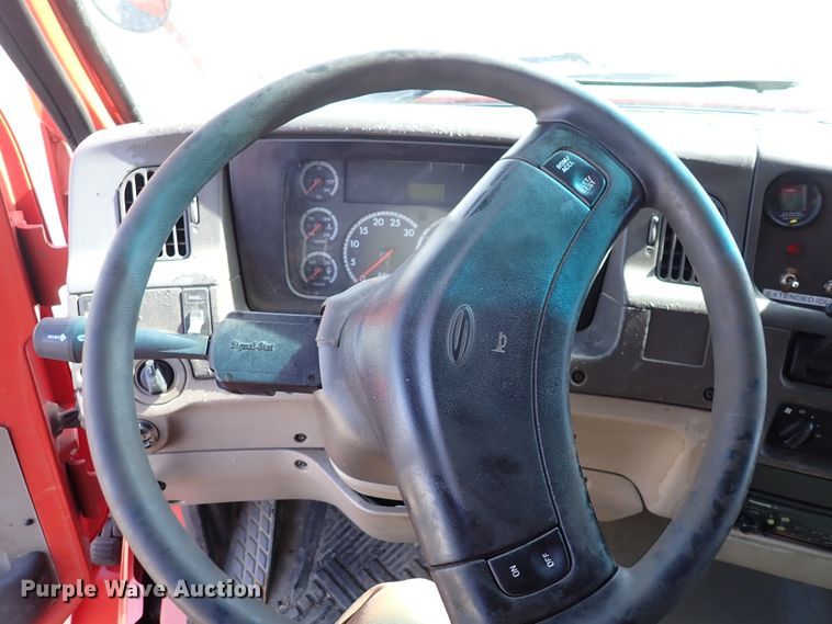 image for item DK4522 2006 Sterling LT7500  dump truck