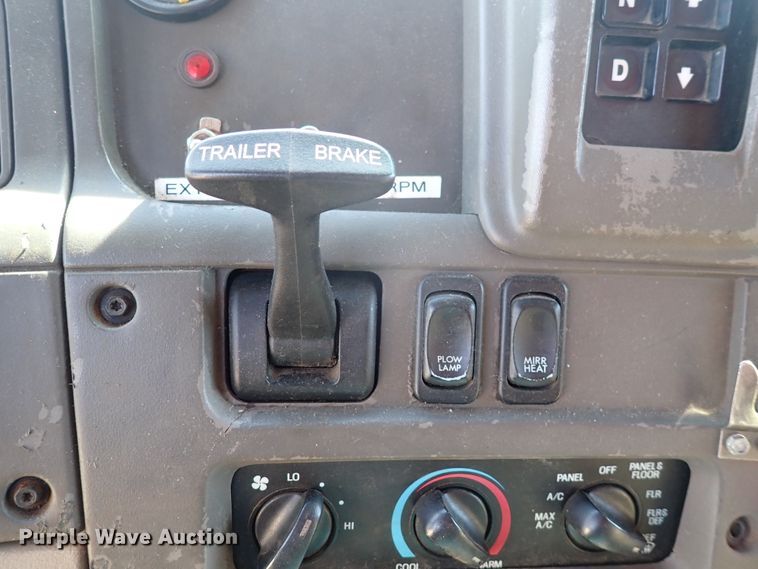 image for item DK4522 2006 Sterling LT7500  dump truck