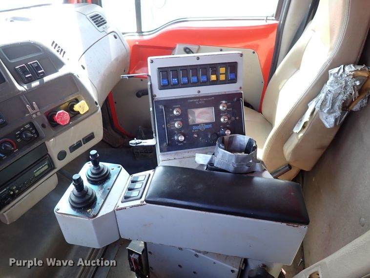 image for item DK4522 2006 Sterling LT7500  dump truck