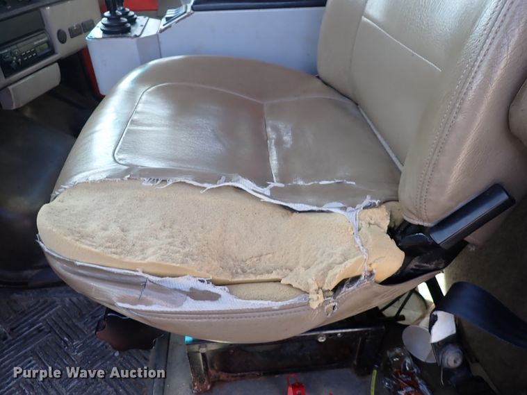 image for item DK4522 2006 Sterling LT7500  dump truck