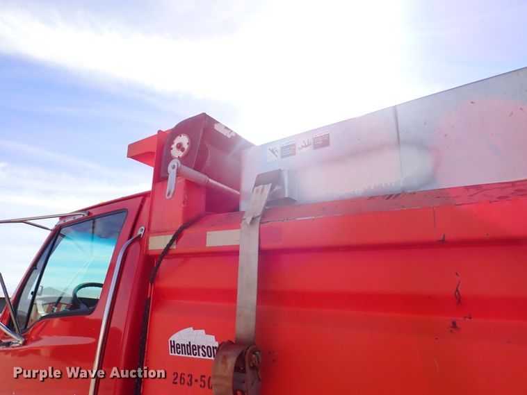 image for item DK4522 2006 Sterling LT7500  dump truck