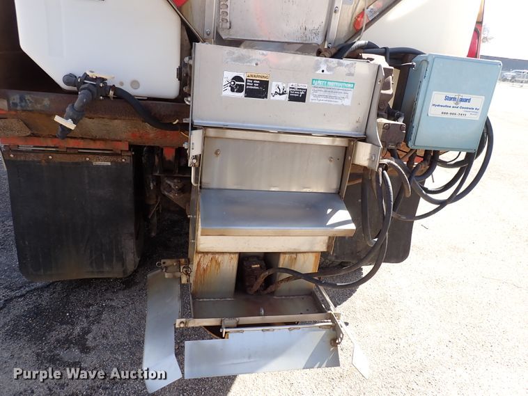 image for item DK4522 2006 Sterling LT7500  dump truck