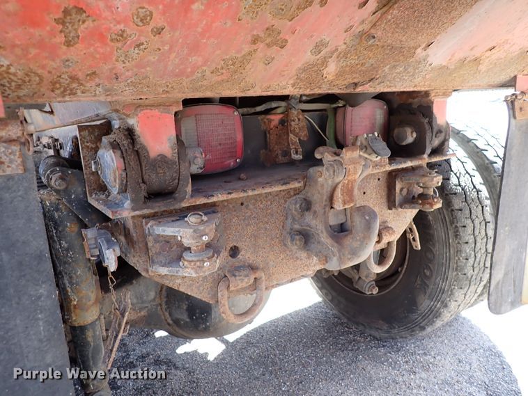 image for item DK4522 2006 Sterling LT7500  dump truck