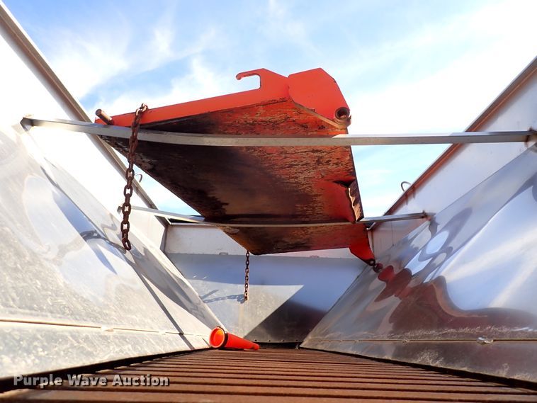 image for item DK4522 2006 Sterling LT7500  dump truck