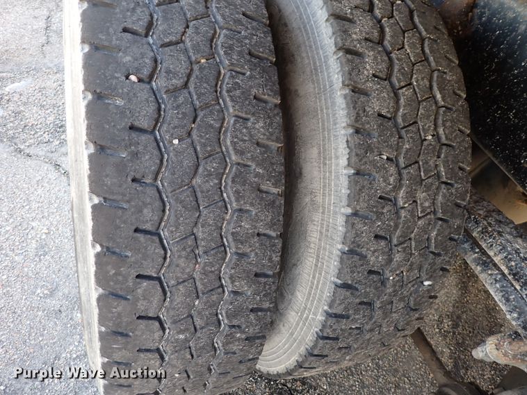 image for item DK4522 2006 Sterling LT7500  dump truck