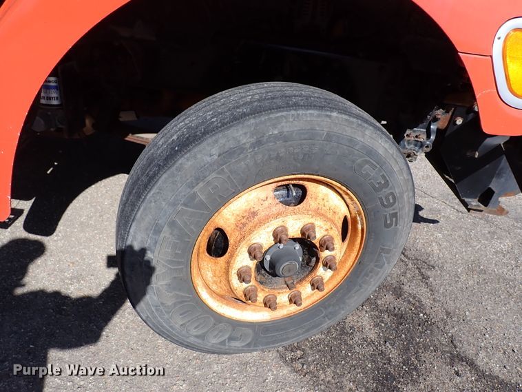 image for item DK4522 2006 Sterling LT7500  dump truck